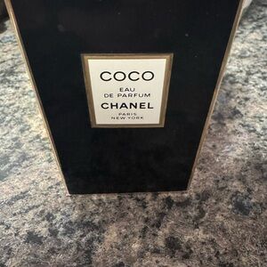 CHANEL Coco Eau de
